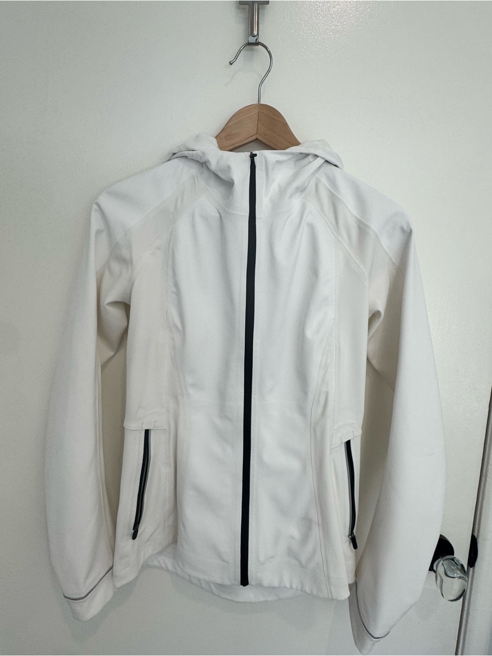 Lululemon White Hooded Softshell Jacket with Black Zip Accents